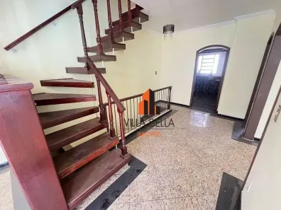 Sobrado com 3 Quartos para alugar, 303m² no Campestre, Santo André