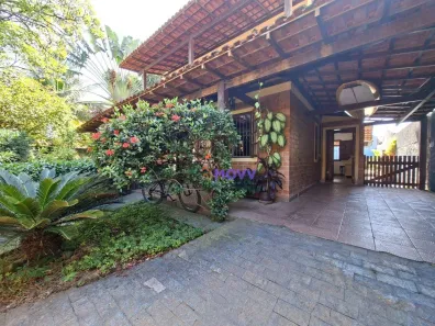 Casa com 3 Quartos à venda, 212m² no Itaipu, Niterói