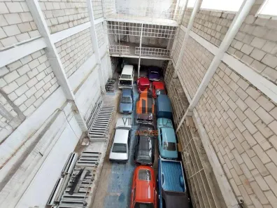 Prédio Comercial à venda, 585m² no Vila Valparaíso, Santo André