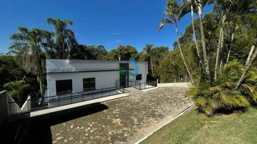 Fazenda/Sítio com 4 Quartos à venda, 2800m² no Dona Catarina, Mairinque