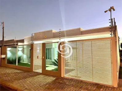 Casa com 3 Quartos à venda, 104m² no Esmeralda, Cascavel