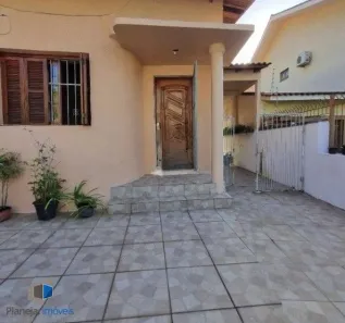 Casa com 1 Quarto à venda, 60m² no Santo Antônio, Porto Alegre