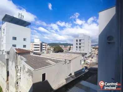 Apartamento com 2 Quartos para alugar, 93m² no Municípios, Balneário Camboriú