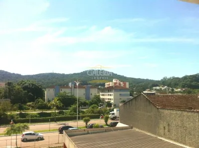 Apartamento com 1 Quarto para alugar, 30m² no América, Joinville