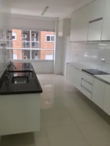 Apartamento com 2 Quartos para alugar, 79m² no Condomínio Royal Park, São José dos Campos
