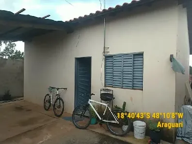 Casa com 2 Quartos à venda, 200m² no Novo Horizonte, Araguari