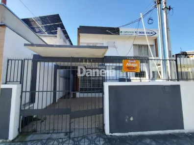 Casa com 3 Quartos para alugar, 125m² no Centro, Taubaté