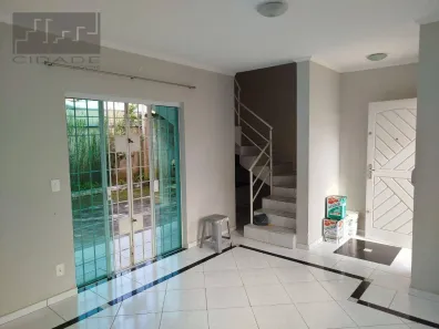 Sobrado com 3 Quartos para alugar, 186m² no Vila Oliveira, Mogi das Cruzes