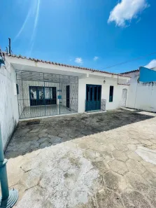 Casa com 4 Quartos à venda, 140m² no Lagoa Nova, Natal