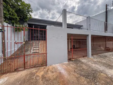 Casa com 4 Quartos para alugar, 166m² no Olímpico, Londrina