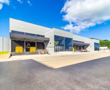 Galpão/Depósito/Armazém à venda, 2250m² no Alto Perequê, Porto Belo
