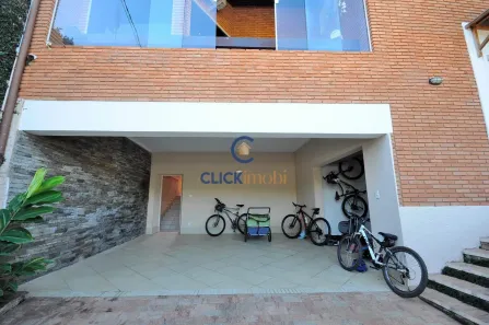 Sobrado com 6 Quartos à venda, 392m² no Vila Brandina, Campinas