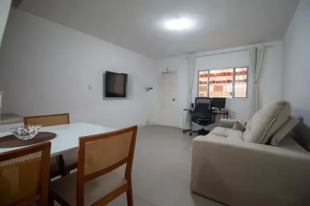 Casa com 2 Quartos à venda, 82m² no Santo Amaro, São Paulo
