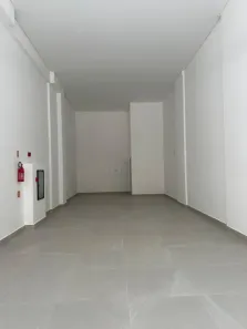 Sala Comercial para alugar, 82m² no Nações, Balneário Camboriú