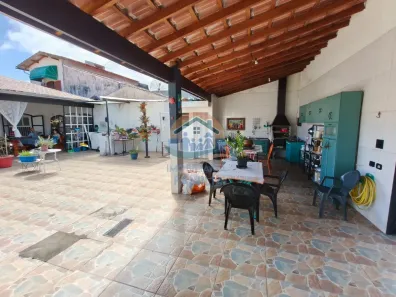 Casa com 5 Quartos à venda, 189m² no Martim de Sá, Caraguatatuba