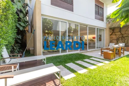Sobrado com 3 Quartos à venda, 520m² no Alto de Pinheiros, São Paulo