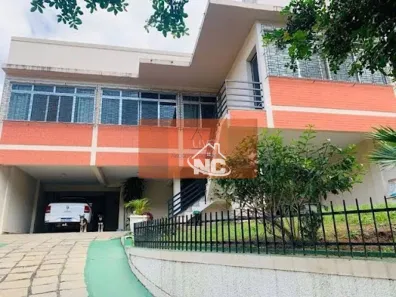 Casa com 5 Quartos à venda, 750m² no Fátima, Niterói