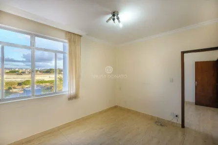 Apartamento com 3 Quartos para alugar, 100m² no Coração Eucarístico, Belo Horizonte