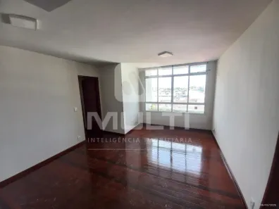 Apartamento com 3 Quartos para alugar, 78m² no Brasil, Uberlândia