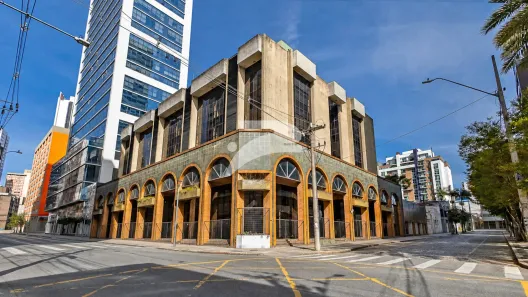 Imóvel Comercial para alugar, 6000m² no Centro, Curitiba