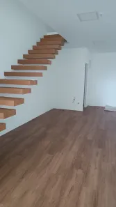 Ponto Comercial para alugar, 74m² no Saco Grande, Florianópolis