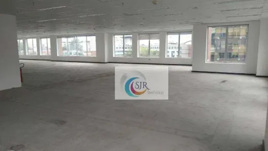 Sala Comercial para alugar, 915m² no Chácara Santo Antônio (Zona Sul), São Paulo