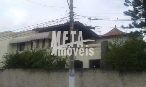 Casa com 3 Quartos à venda, 220m² no Centro, Campos dos Goytacazes