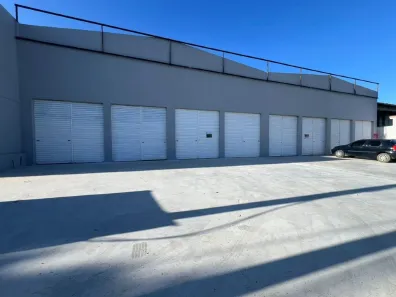 Ponto Comercial para alugar, 192m² no Parque Hotel, Araruama