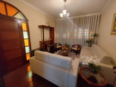 Casa com 3 Quartos à venda, 237m² no Barreiro, Belo Horizonte