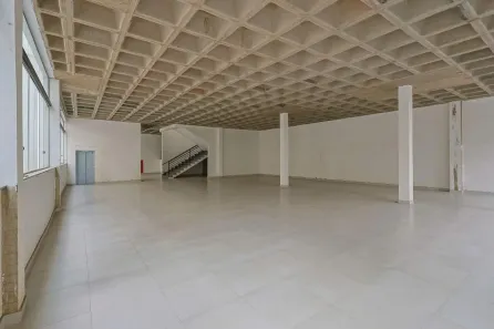 Sala Comercial para alugar, 380m² no Lourdes, Belo Horizonte