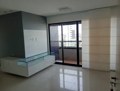 Apartamento com 3 Quartos para alugar, 83m² no Casa Amarela, Recife