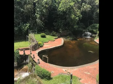Casa com 7 Quartos à venda, 457m² no Cascata dos Amores, Teresópolis