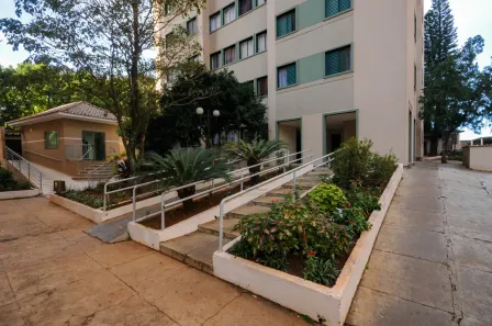 Apartamento com 2 Quartos para alugar, 63m² no Polo Centro, Foz do Iguaçu