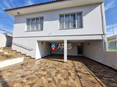 Casa com 4 Quartos à venda, 246m² no Vila Santo Antônio, Americana
