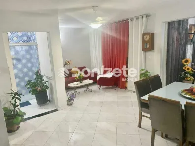 Sobrado com 4 Quartos à venda, 210m² no Campestre, Santo André