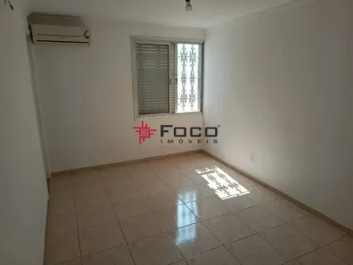Casa com 4 Quartos à venda, 300m² no Jardim Satélite, São José dos Campos