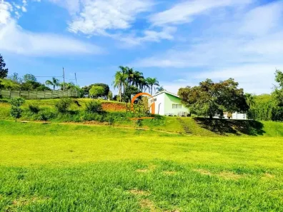 Fazenda/Sítio com 5 Quartos à venda, 300m² no Maracanã, Atibaia