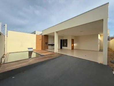 Casa com 3 Quartos à venda, 137m² no Plano Diretor Sul, Palmas