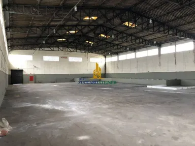 Galpão/Depósito/Armazém para alugar, 1400m² no Várzea do Palácio, Guarulhos