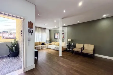 Casa com 3 Quartos à venda, 233m² no Vila Prudente, São Paulo