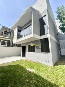 Sobrado com 3 Quartos à venda, 110m² no Bairro Alto, Curitiba