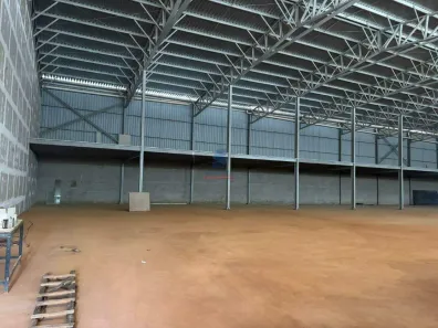 Ponto Comercial para alugar, 1830m² no Retiro, Contagem