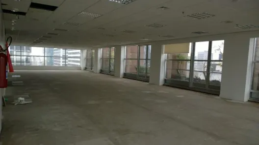 Sala Comercial para alugar, 365m² no Cerqueira César, São Paulo