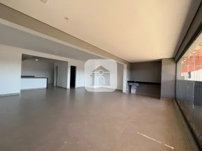 Apartamento com 3 Quartos à venda, 170m² no Jardim Karaíba, Uberlândia