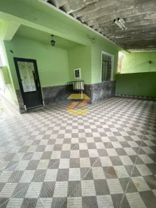 Casa com 5 Quartos à venda, 218m² no Bangu, Rio de Janeiro