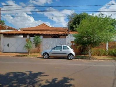 Casa com 5 Quartos à venda, 395m² no Jardim Nova Época, Araraquara