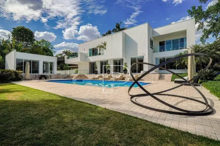 Casa de Condomínio com 4 Quartos à venda, 700m² no Vila de São Fernando, Cotia