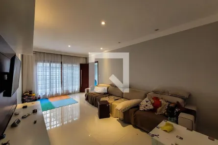 Casa com 3 Quartos à venda, 200m² no Ribeirópolis, Praia Grande