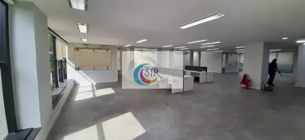 Sala Comercial para alugar, 324m² no Vila Olímpia, São Paulo