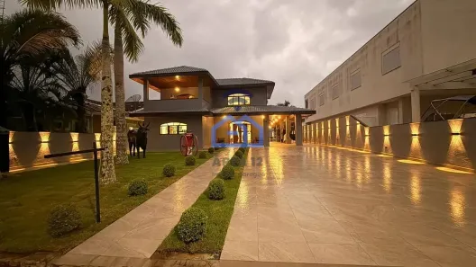 Sobrado com 6 Quartos à venda, 450m² no Tabatinga, Caraguatatuba